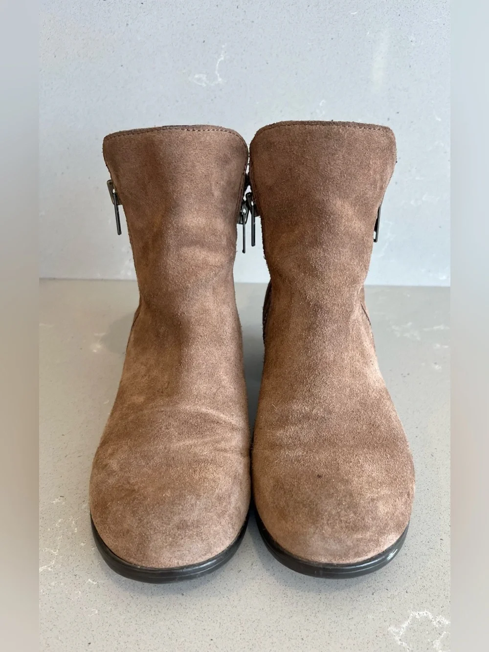 Born Landa Brown Suede Ankle Boots Side Zip Women’s Size 7.5 M